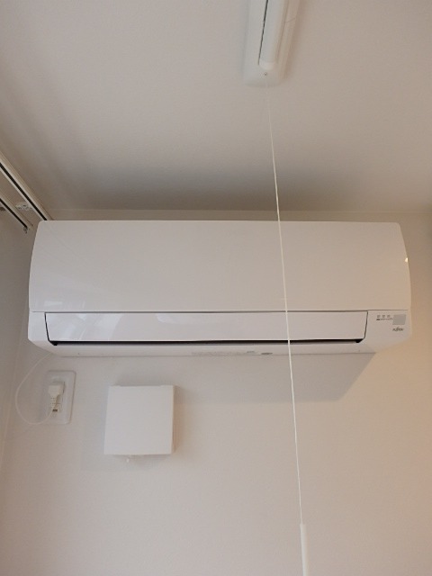 ��ʌ��������܎s�����擌��{�U���ڂ̃A�p�[�g�̂��̑��ݔ�