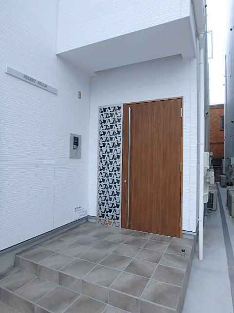 ��ʌ��������܎s�����擌��{�U���ڂ̃A�p�[�g�̃G���g�����X