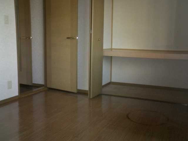 ��ʌ��������܎s�k��听���S���ڂ̃A�p�[�g�̂��̑������E�X�y�[�X