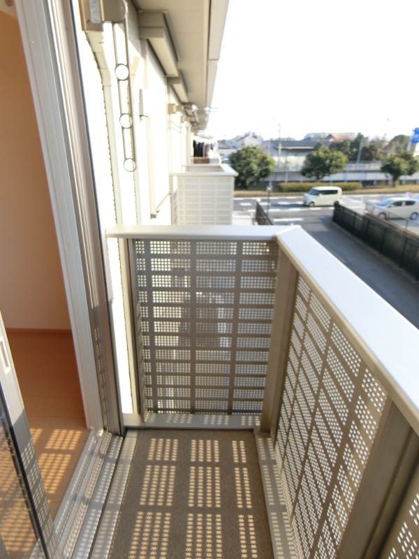 ��ʌ�����s�厚���s�̃A�p�[�g�̃o���R�j�[