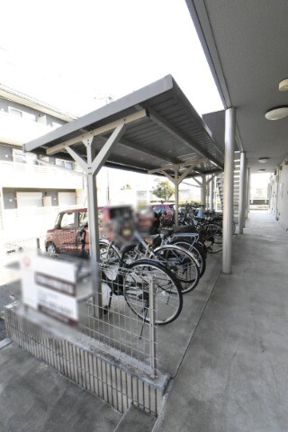 ��ʌ�����s�厚���s�̃A�p�[�g�̂��̑�