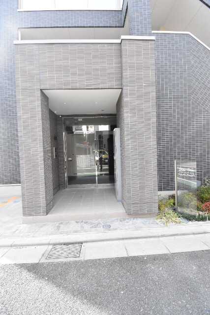 ��ʌ��������܎s��{��x�̓����R���ڂ̃}���V�����̃G���g�����X