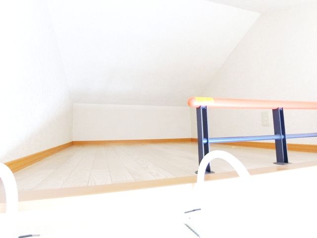 ��ʌ�����s�씵���J�V���ڂ̃A�p�[�g�̂��̑������E�X�y�[�X