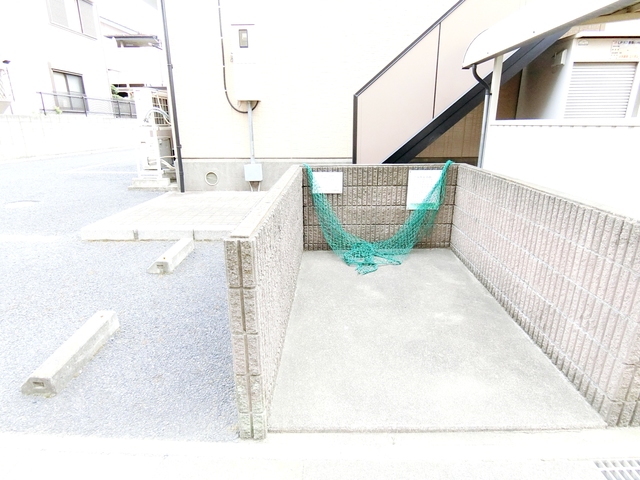 ��ʌ�����s�씵���J�V���ڂ̃A�p�[�g�̂��̑�