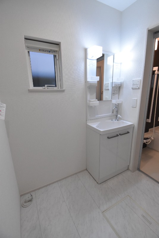 ��ʌ��������܎s�΋�厚��Ԗ؂̈�ˌ��Ă̐��ʏ�