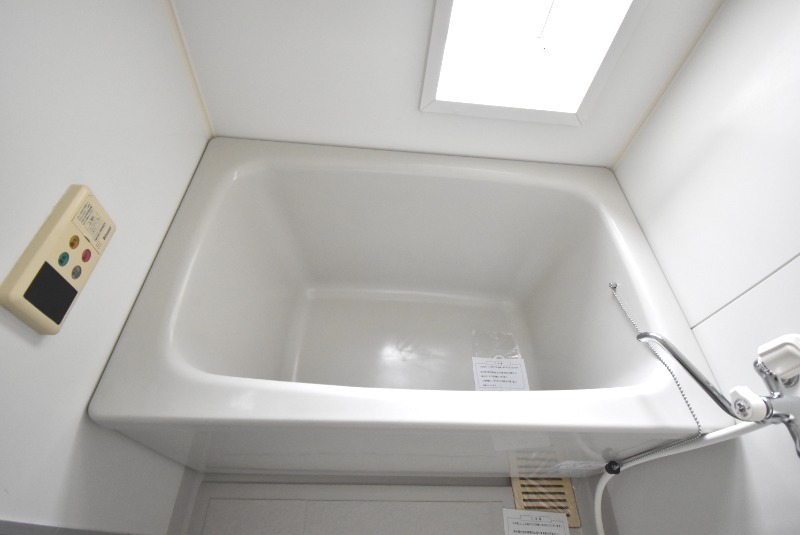 ��ʌ��������܎s��{��听���R���ڂ̃}���V�����̃o�X