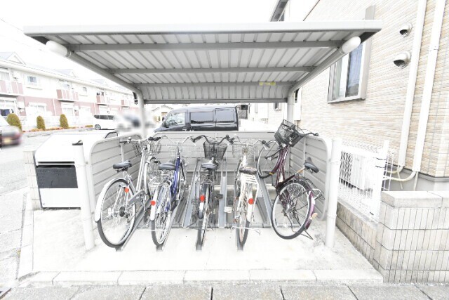 ��ʌ��@�c�s���V�h�U���ڂ̃A�p�[�g�̂��̑�