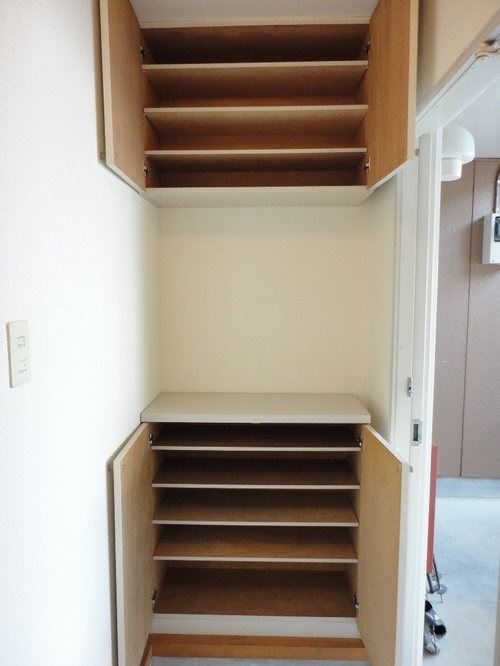 ��ʌ��������܎s������厚�쒆��̃A�p�[�g�̌���