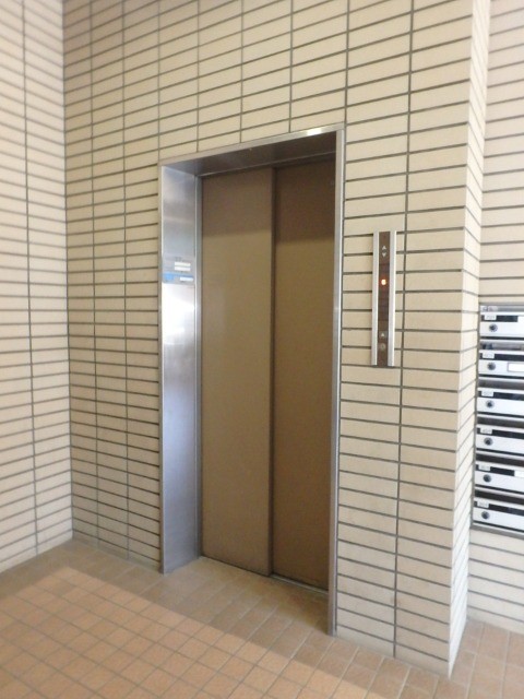 ��ʌ��������܎s�k����i���R���ڂ̃}���V�����̂��̑�