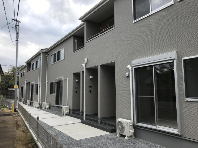 ��ʌ��������܎s��΋�{���P����8-17�̃A�p�[�g�̌����O��