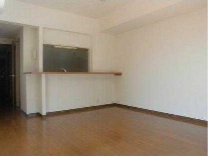 ��ʌ��������܎s�������J�U���ڂ̃}���V�����̋��ԁE���r���O