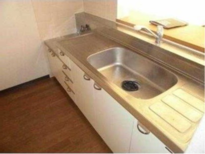 ��ʌ��������܎s�������J�U���ڂ̃}���V�����̃L�b�`��