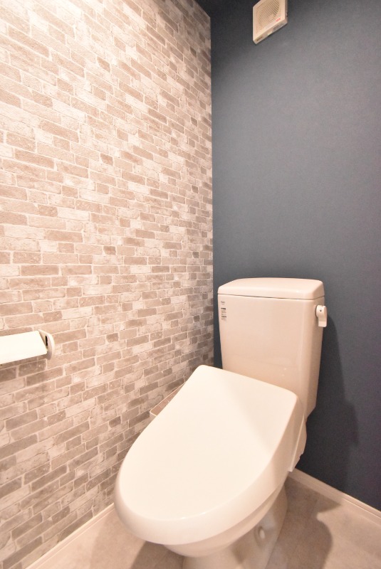 ��ʌ�����s���ԂP���ڂ̃A�p�[�g�̃g�C��