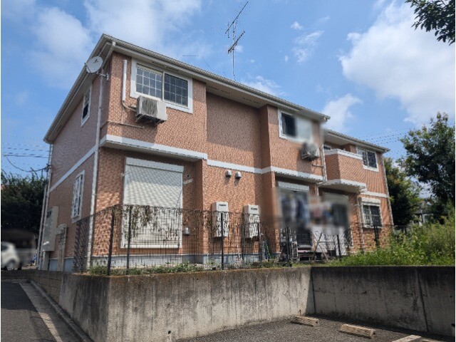 ��ʌ��������܎s��΋摾�c�Q���ڂ̃A�p�[�g�̌����O��