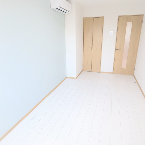 ��ʌ�����s�씵���J�R���ڂ̃A�p�[�g�̂��̑������E�X�y�[�X