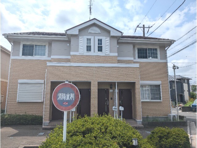 ��ʌ��������܎s��΋摾�c�Q���ڂ̃A�p�[�g�̌����O��