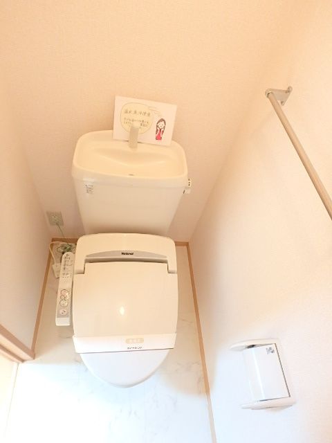 ��ʌ��������܎s������~����V���ڂ̈�ˌ��Ẵg�C��