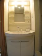 ��ʌ��������܎s��΋摾�c�Q���ڂ̃A�p�[�g�̐��ʏ�