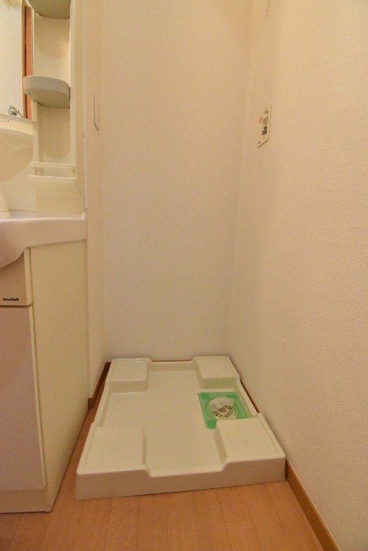 ��ʌ�����s�����R���ڂ̃A�p�[�g�̂��̑�