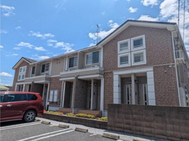 ��ʌ������s�V�����W����8-2�̃A�p�[�g�̌����O��