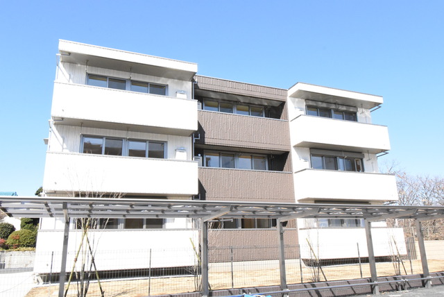 ��ʌ��������܎s�k��g�쒬�P����357-3�̃A�p�[�g�̌����O��