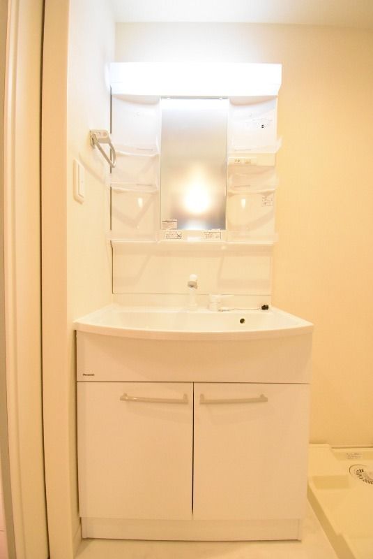 ��ʌ��������܎s�k��g�쒬�P���ڂ̃A�p�[�g�̐��ʏ�