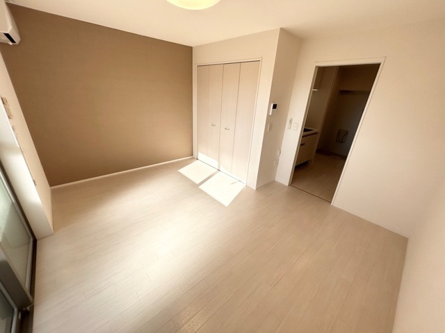 ��ʌ��������܎s�΋�����S���ڂ̃A�p�[�g�̂��̑������E�X�y�[�X