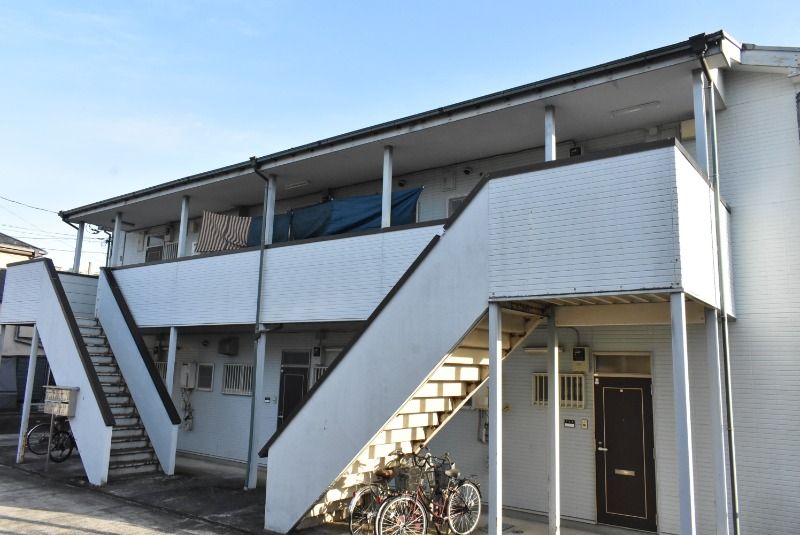 ��ʌ�����s�ٍ��Q����2-2�̃A�p�[�g�̌����O��