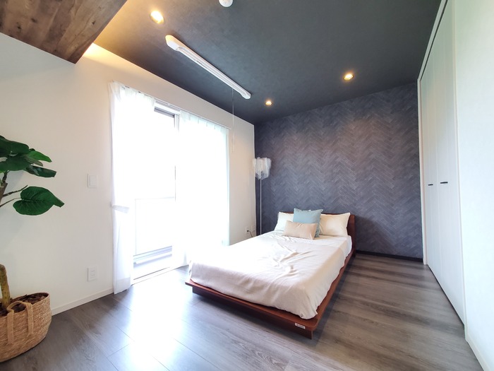 ��ʌ��������܎s��{��㏬���̃A�p�[�g�̋��ԁE���r���O