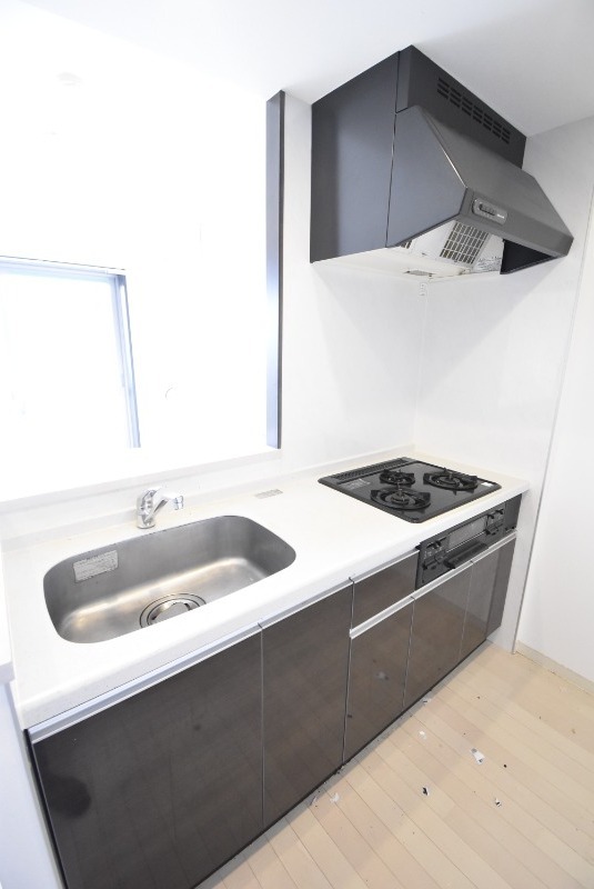 ��ʌ��������܎s��{��O���R���ڂ̃}���V�����̃L�b�`��