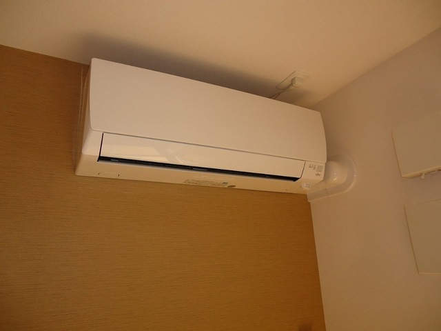 ��ʌ������s���X���ڂ̃A�p�[�g�̂��̑��ݔ�