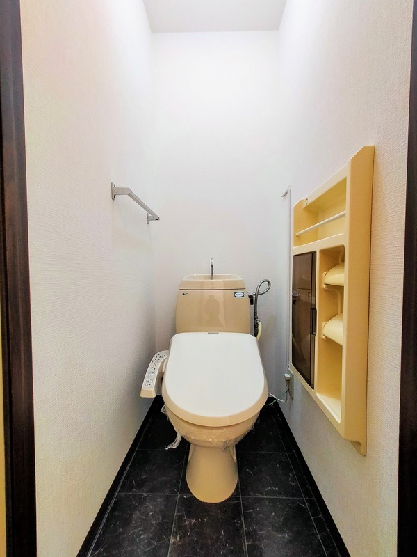 ��ʌ��������܎s��{��O���S���ڂ̃A�p�[�g�̃g�C��