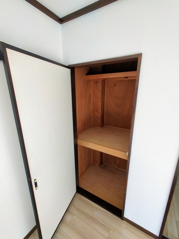 ��ʌ��������܎s��{��O���S���ڂ̃A�p�[�g�̎��[