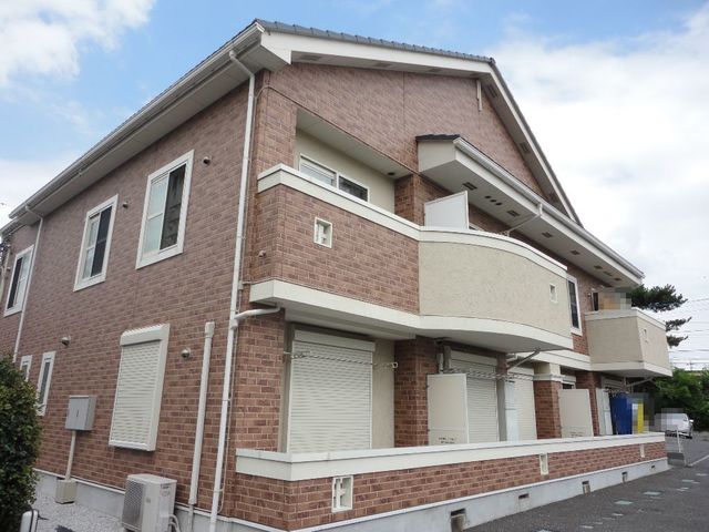 ��ʌ��������܎s�k��ޗǒ�126-47�̃A�p�[�g�̌����O��