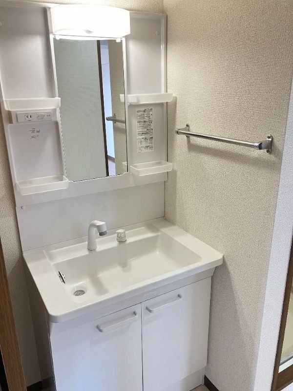 ��ʌ��t�����s��g�c�̃}���V�����̐��ʏ�