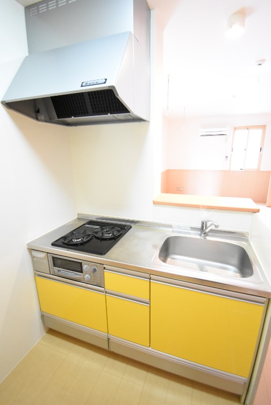 ��ʌ��������܎s��{��㏬���̃A�p�[�g�̃L�b�`��