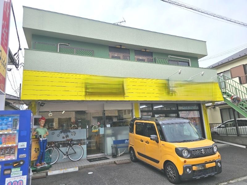 ��ʌ��k�����S�ɓޒ��厚�����̃A�p�[�g�̌����O��