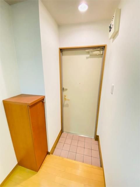 ��ʌ��z�J�s�ԎR���P���ڂ̃}���V�����̌���