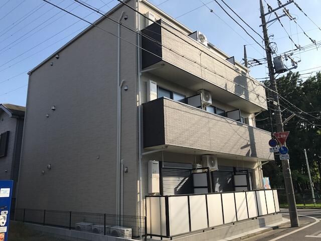 ��ʌ�����s�씵���J�Q���ڂ̃A�p�[�g�̌����O��