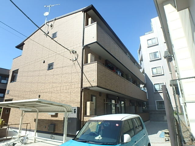 ��ʌ��������܎s�Y�a��{���R����33-2�̃A�p�[�g�̌����O��