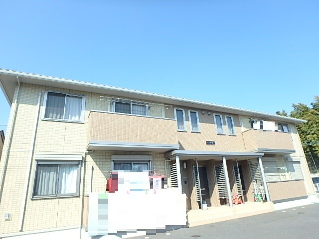 ��ʌ��������܎s��{��O���S����555-2�̃A�p�[�g�̌����O��