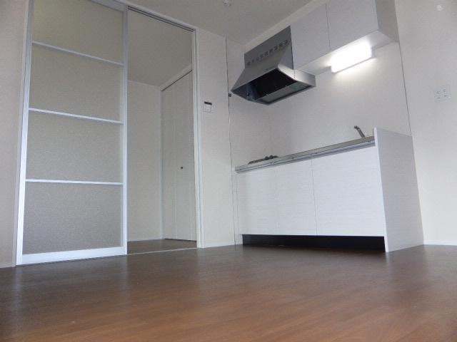 ��ʌ��������܎s����J��P���ڂ̃A�p�[�g�̋��ԁE���r���O