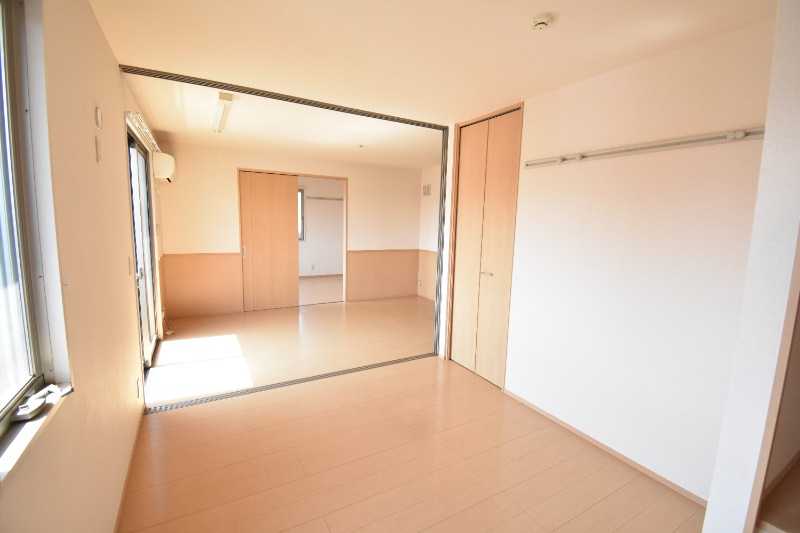 ��ʌ��������܎s��{��O���S���ڂ̃A�p�[�g�̂��̑�