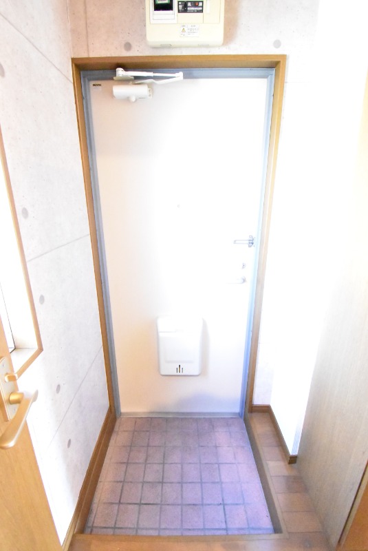 ��ʌ�����s�Ԉ�R���ڂ̃}���V�����̌���