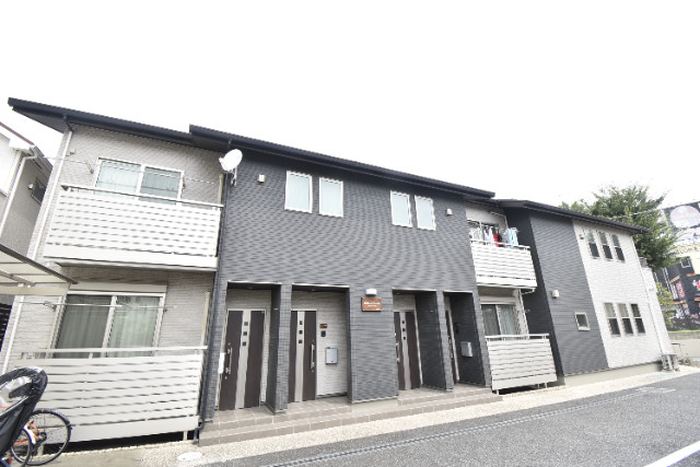 ��ʌ��������܎s��{��O���Q����350-1�̃A�p�[�g�̌����O��