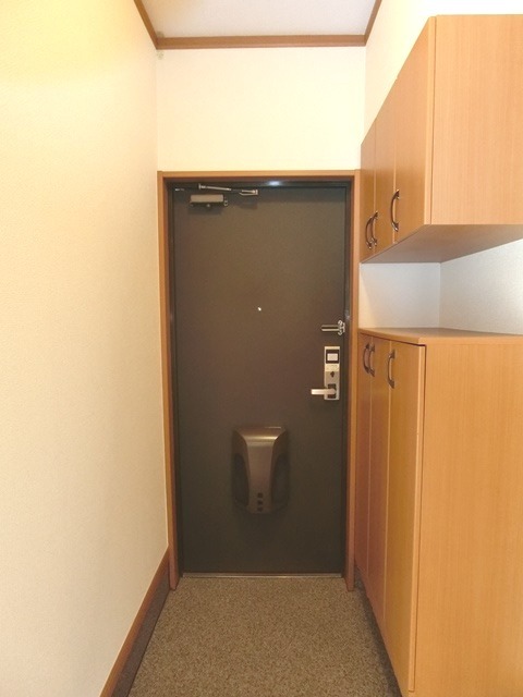 ��ʌ��@�c�s�@�c�R���ڂ̃}���V�����̌���