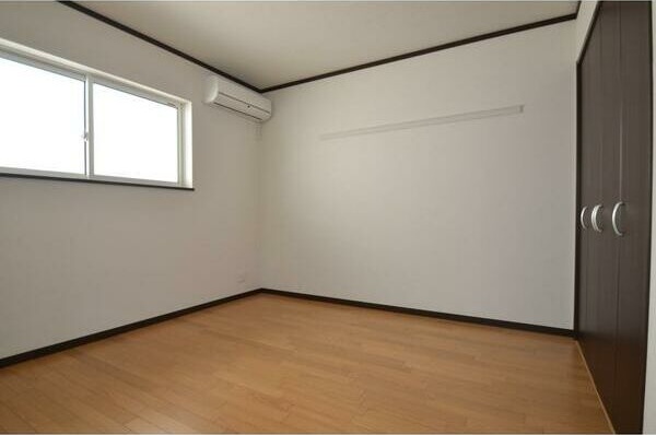 ��ʌ��������܎s��{��O���Q���ڂ̃A�p�[�g�̂��̑������E�X�y�[�X