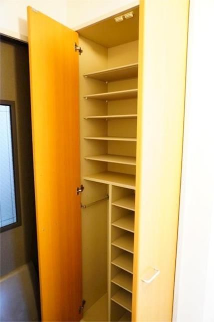 ��ʌ������s���h�Q���ڂ̃A�p�[�g�̂��̑�