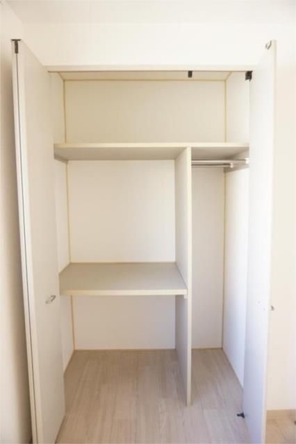 ��ʌ������s���h�Q���ڂ̃A�p�[�g�̎��[