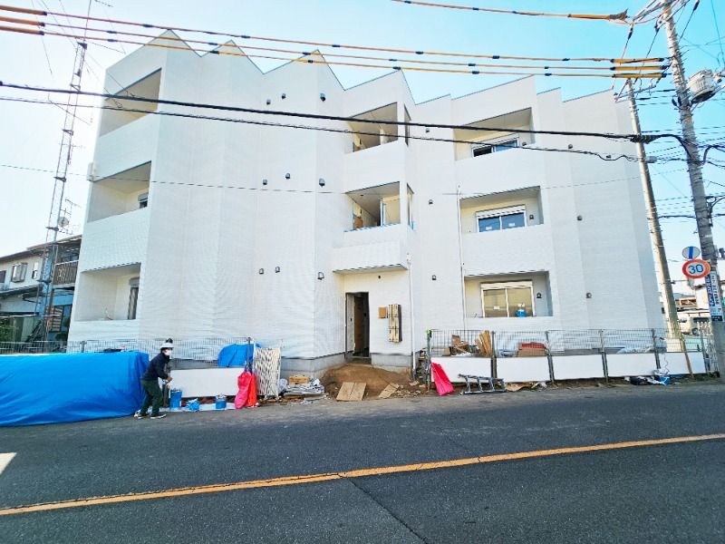 ��ʌ��������܎s��΋戤�����̃A�p�[�g�̌����O��